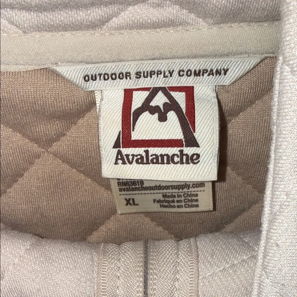 Quilted Tan Women's Jacket - Picture 3 of 4